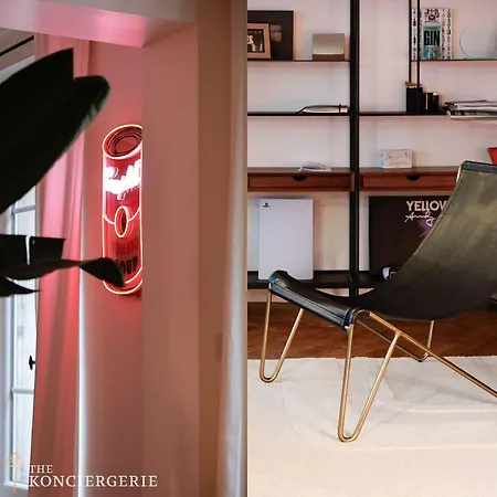 Апартаменты Moderne Pied A Terre Proche De Montmartre Париж